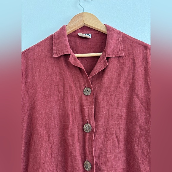 Clio Petites Burgundy Linen Blouse - Picture 6 of 6